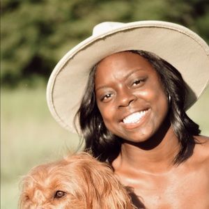 Meet your Posher, Michaela